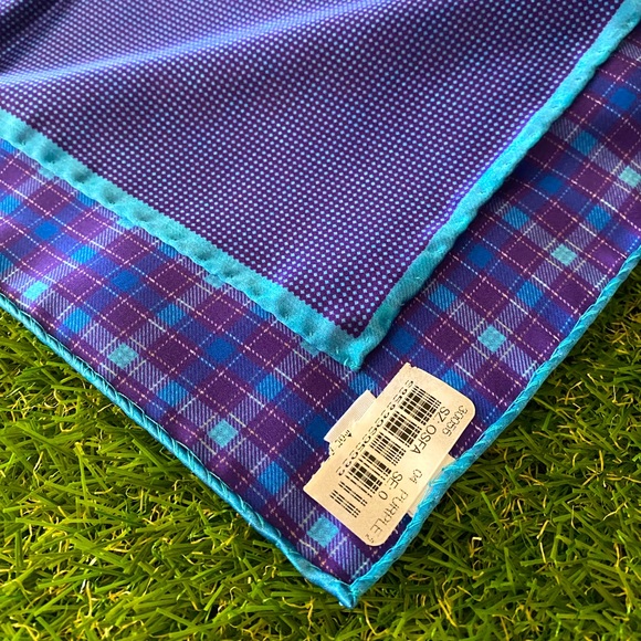 Robert Talbott NWT Tie with Pocket Square - Picture 8 of 11